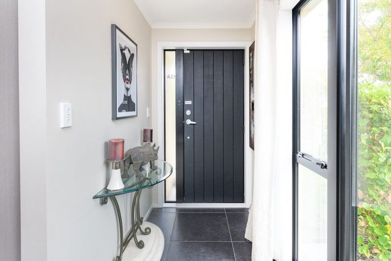 Photo of property in 15a Thomson Street, West End, Palmerston North, 4412