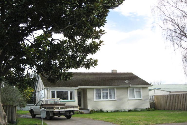 Photo of property in 64 Lipscombe Crescent, Havelock North, 4130