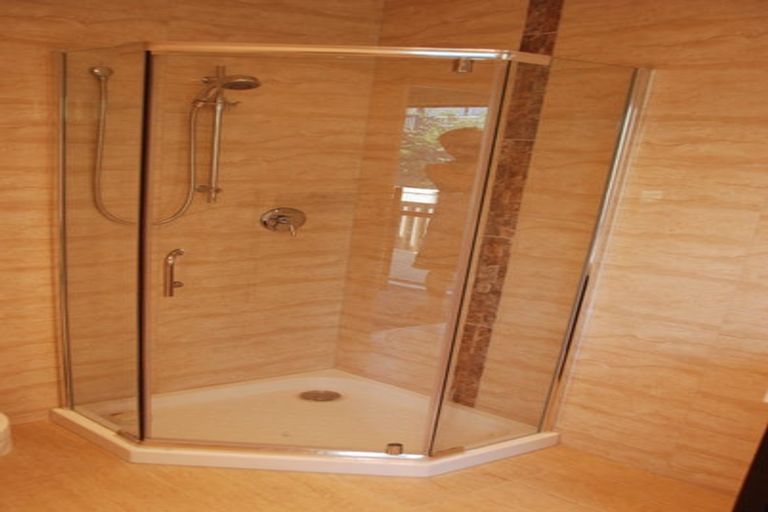 Photo of property in 25 Mulroy Place, Pinehill, Auckland, 0632