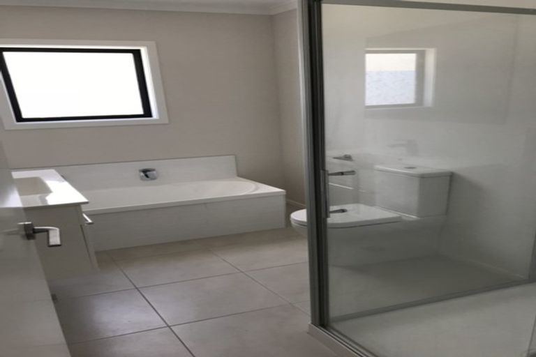 Photo of property in 11 Ridgedale Crescent, Flagstaff, Hamilton, 3210