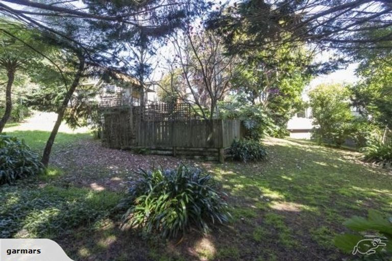 Photo of property in 14 Yeoman Place, Howick, Auckland, 2014