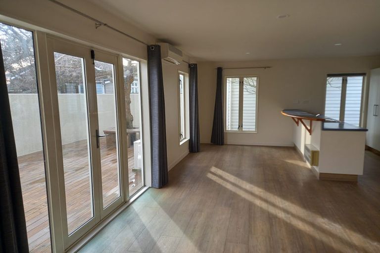Photo of property in 2/240 Kilmore Street, Christchurch Central, Christchurch, 8011
