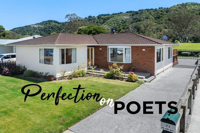 Photo of property in 71 Holdsworth Avenue, Trentham, Upper Hutt, 5018