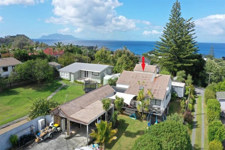 Photo of property in 33 Hauraki Road, Leigh, 0985