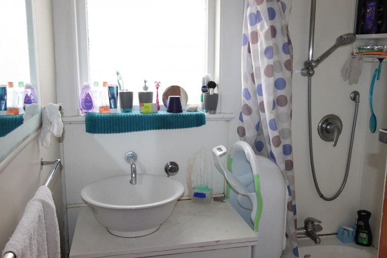 Photo of property in 24 Wilson Street, Pahiatua, 4910