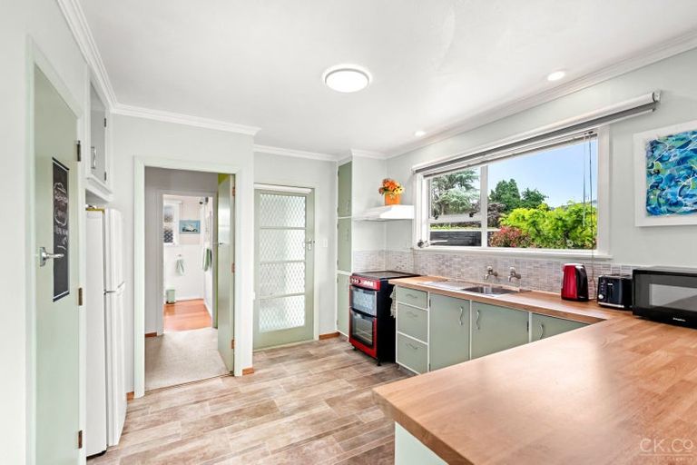 Photo of property in 1083 Fergusson Drive, Clouston Park, Upper Hutt, 5018