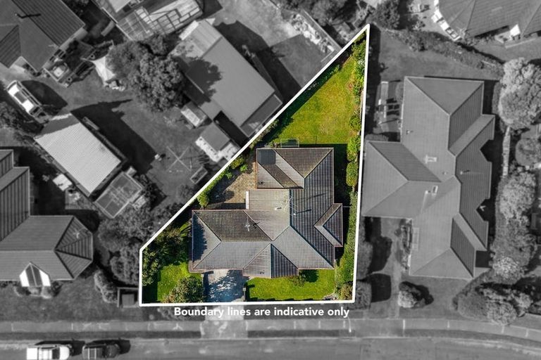 Photo of property in 300 Manly Street, Paraparaumu Beach, Paraparaumu, 5032