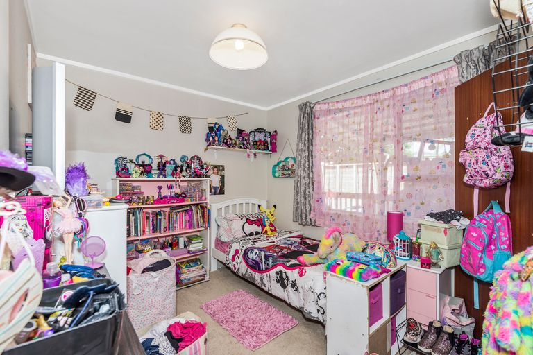 Photo of property in 1/44 Marriott Road, Pakuranga, Auckland, 2010