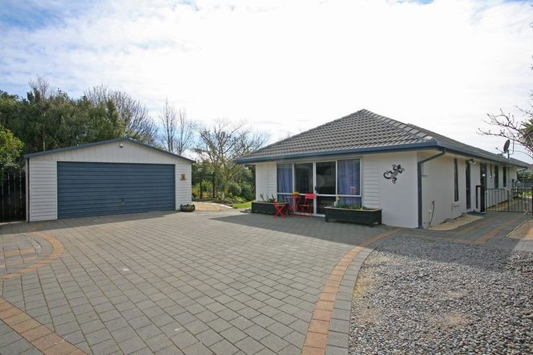 Photo of property in 50 Lowes Road, Rolleston, 7614
