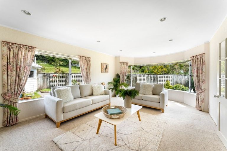 Photo of property in 2/21 Sharpe Crescent, Wainuiomata, Lower Hutt, 5014