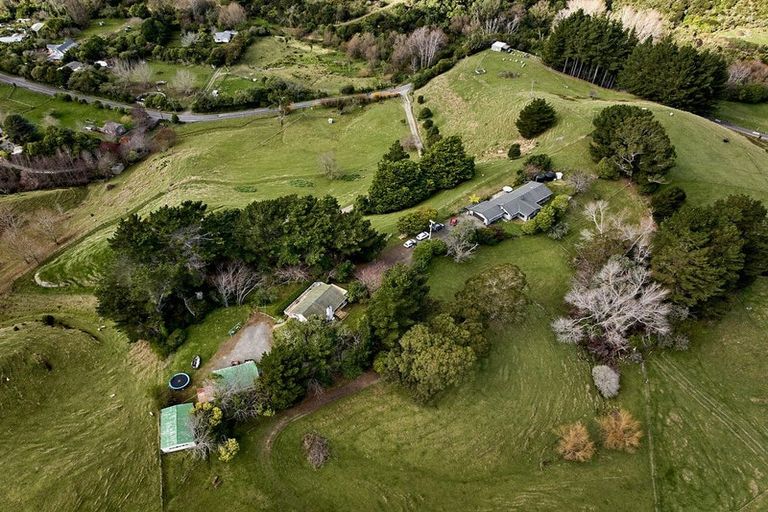 Photo of property in 1142 Moonshine Road, Judgeford, Porirua, 5381