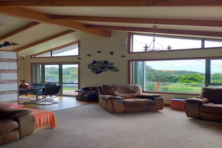 Photo of property in 13 Coates Avenue, Baylys Beach, Dargaville, 0377