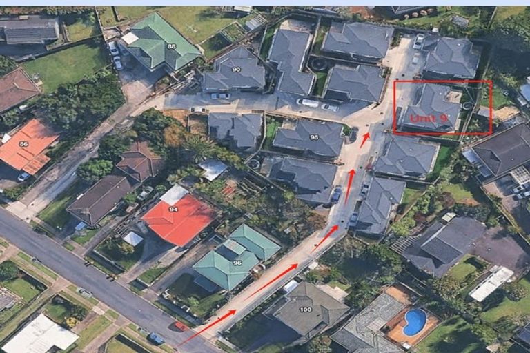 Photo of property in 98 Cardiff Road, Pakuranga, Auckland, 2010