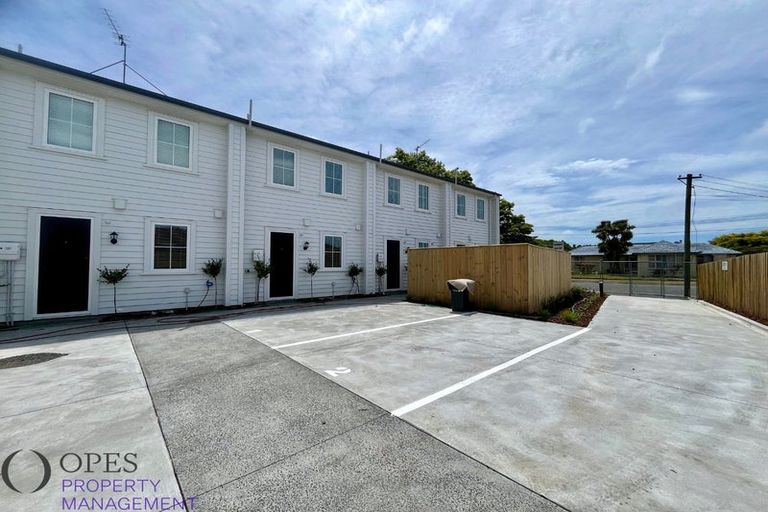 Photo of property in 5/40 New Brighton Road, Shirley, Christchurch, 8061