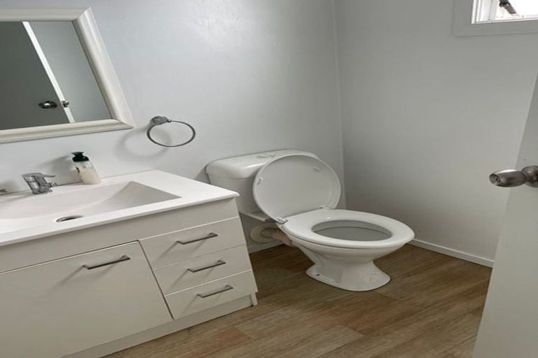 Photo of property in 11 Frangipani Avenue, Manurewa, Auckland, 2102