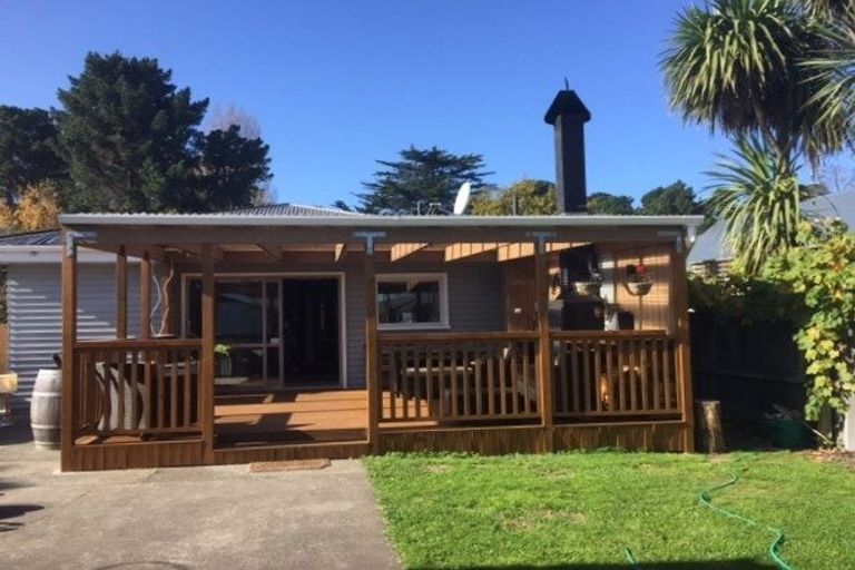 Photo of property in 282 Keyes Road, New Brighton, Christchurch, 8083