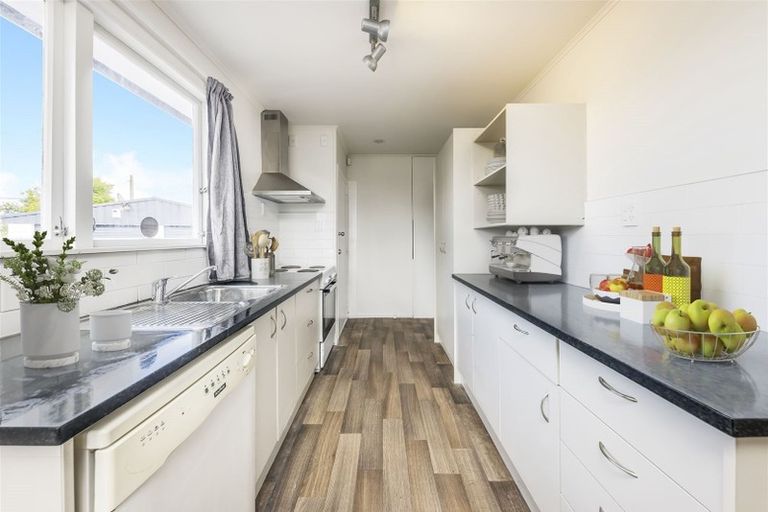 Photo of property in 65 Dominion Road, Papakura, 2110