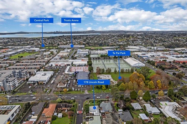 Photo of property in 178 Lincoln Road, Henderson, Auckland, 0610