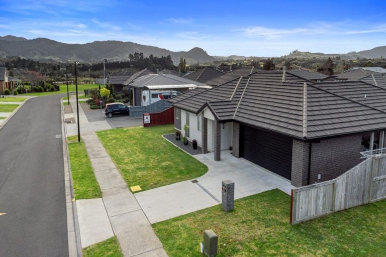 Photo of property in 10 Eastbank Drive, Katikati, 3129