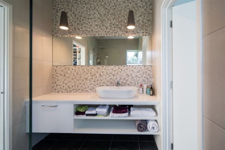 Photo of property in 24e Riddell Road, Kerikeri, 0230