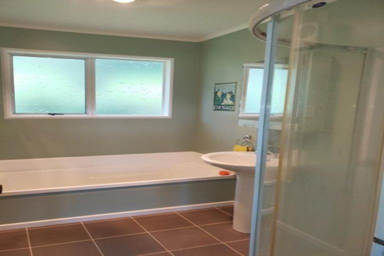 Photo of property in 25 Pencarrow Crescent, Wainuiomata, Lower Hutt, 5014