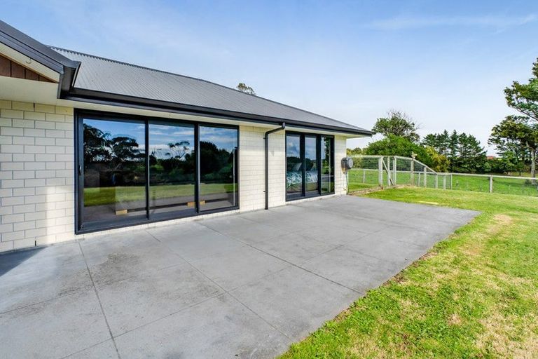 Photo of property in 376 Egmont Road, Hillsborough, New Plymouth, 4372