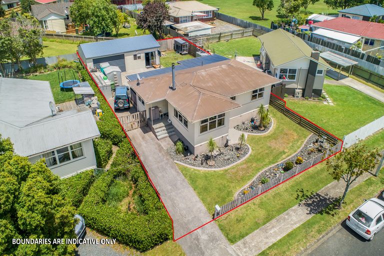 Photo of property in 33 Dagenham Street, Manurewa, Auckland, 2102