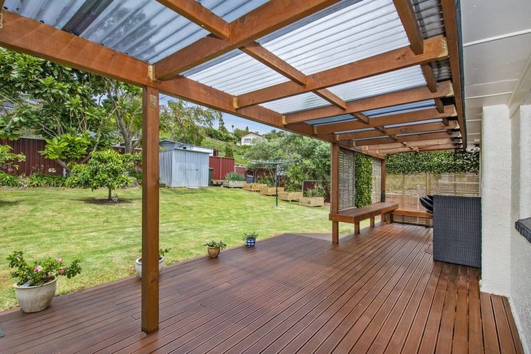 Photo of property in 15 Tarewa Road, Morningside, Whangarei, 0110