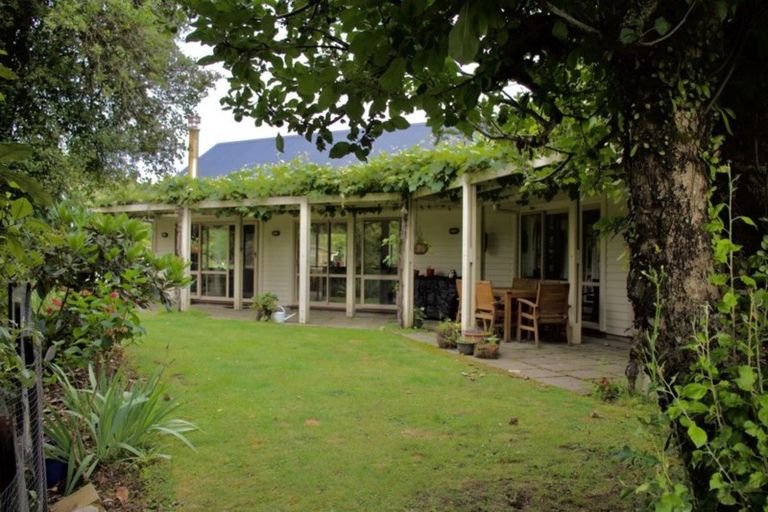 Photo of property in 264 Umere Road, Karamea, 7893