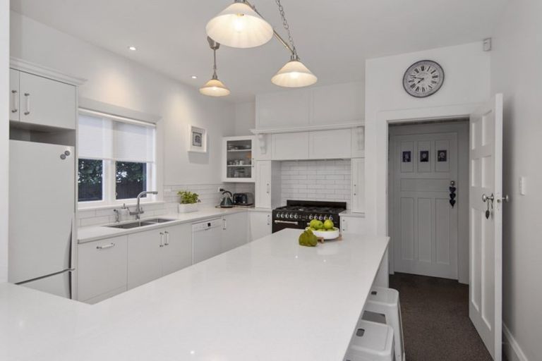 Photo of property in 1 Heaton Street, Merivale, Christchurch, 8052