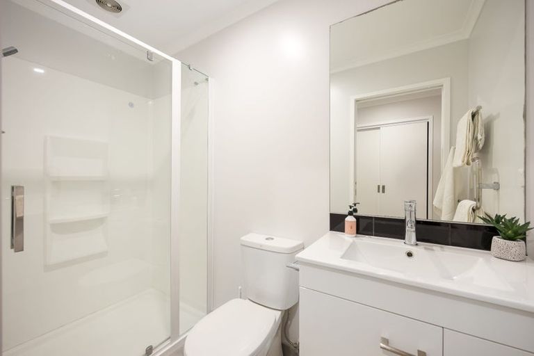 Photo of property in 29 Cavalli Road, Long Bay, Auckland, 0630