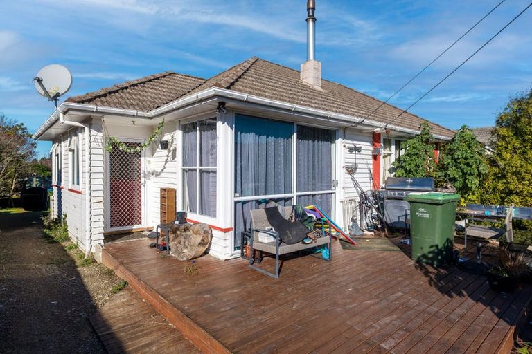 Photo of property in 11 Point Bush Road, Waimate, 7924