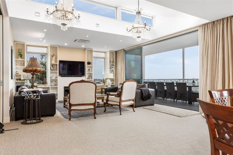 Photo of property in 8a Macmillan Avenue, Cashmere, Christchurch, 8022