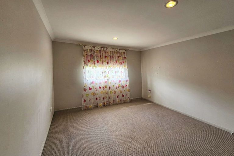 Photo of property in 51 Skelligs Drive, Flat Bush, Auckland, 2019