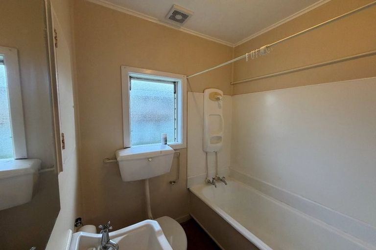 Photo of property in 582 Papamoa Beach Road, Papamoa Beach, Papamoa, 3118