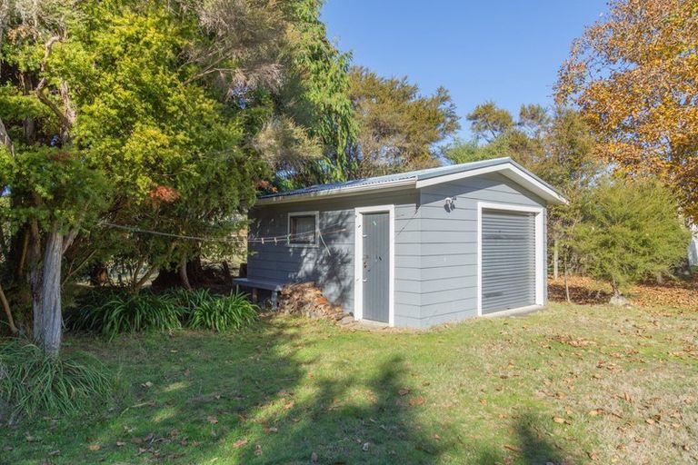 Photo of property in 19 Te Herekiekie Street, Turangi, 3334