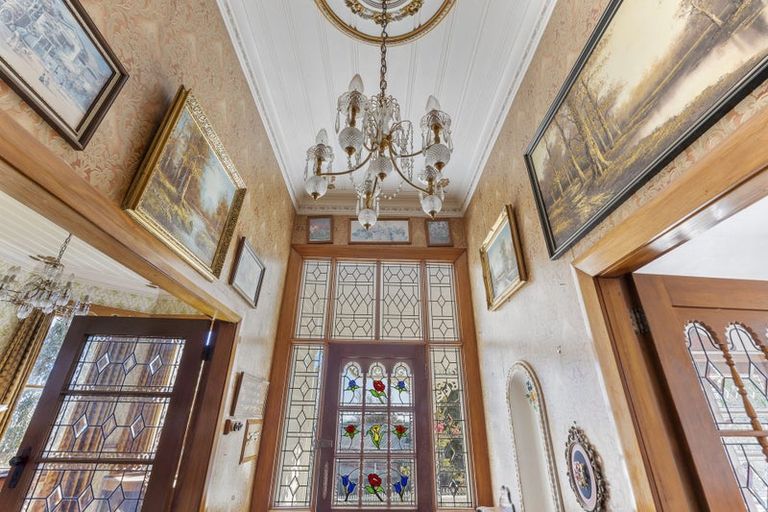 Photo of property in 265f Tukapa Street, Hurdon, New Plymouth, 4310