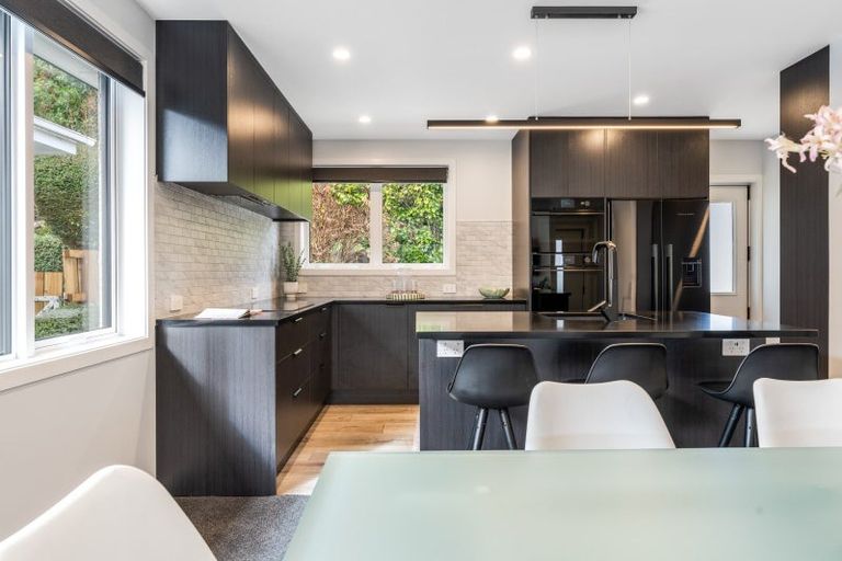 Photo of property in 94 Hocken Street, Kenmure, Dunedin, 9011