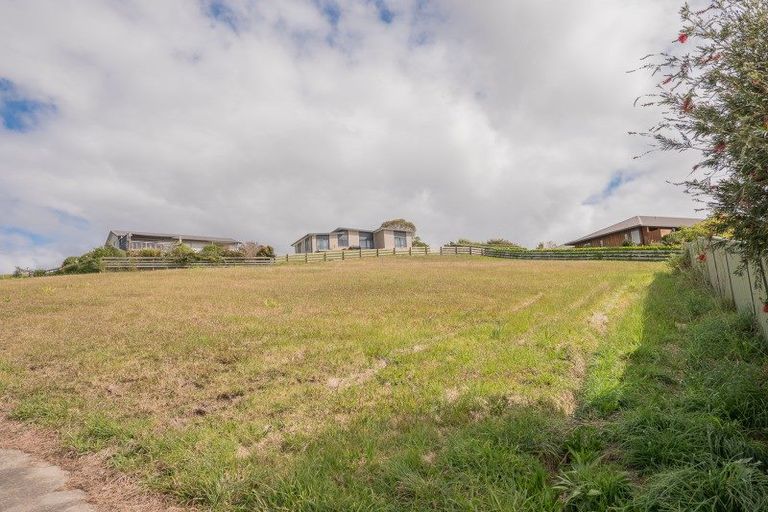 Photo of property in 4 Midgard Road, Coopers Beach, 0420