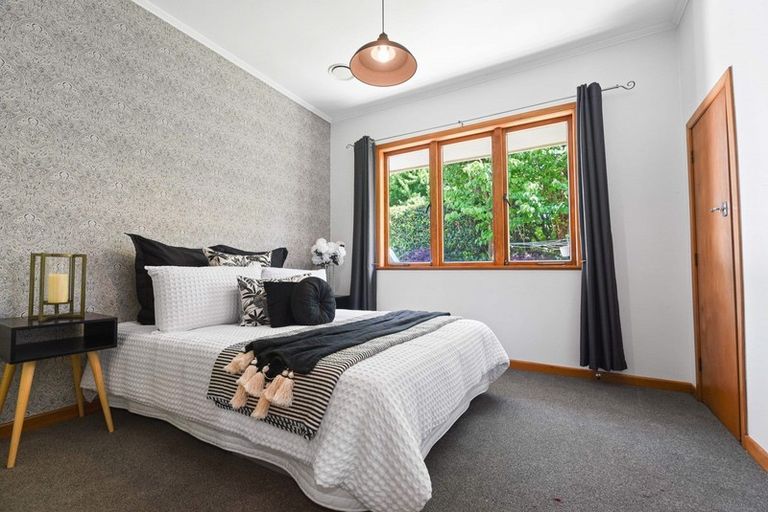 Photo of property in 4 Woodstock Road, Fairfield, Hamilton, 3214