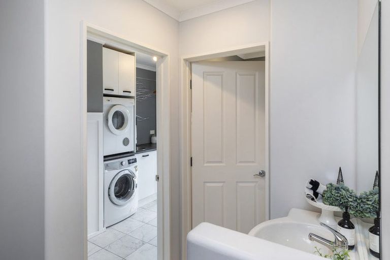 Photo of property in 53 Glasnevin Drive, Casebrook, Christchurch, 8051