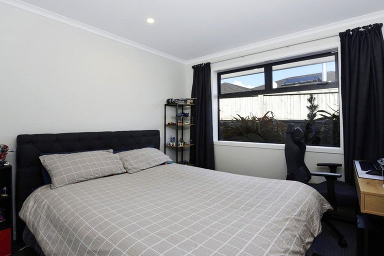 Photo of property in 8 Rosemary Place, Stoke, Nelson, 7011