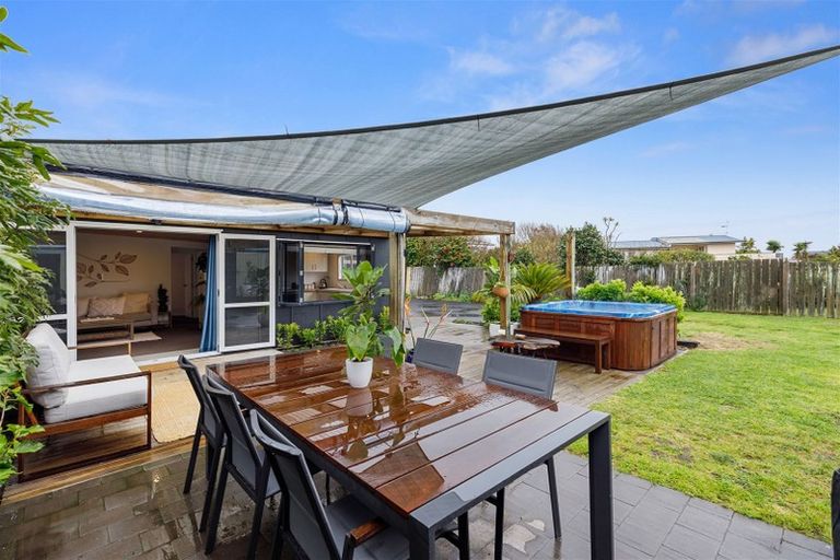 Photo of property in 205a Dickson Road, Papamoa Beach, Papamoa, 3118