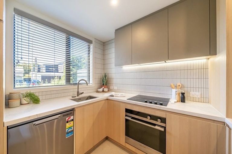 Photo of property in 17b Cuba Street, Petone, Lower Hutt, 5012