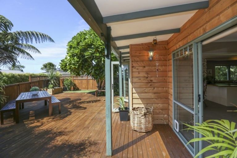 Photo of property in 3c Tyne Place, Highlands Park, New Plymouth, 4312