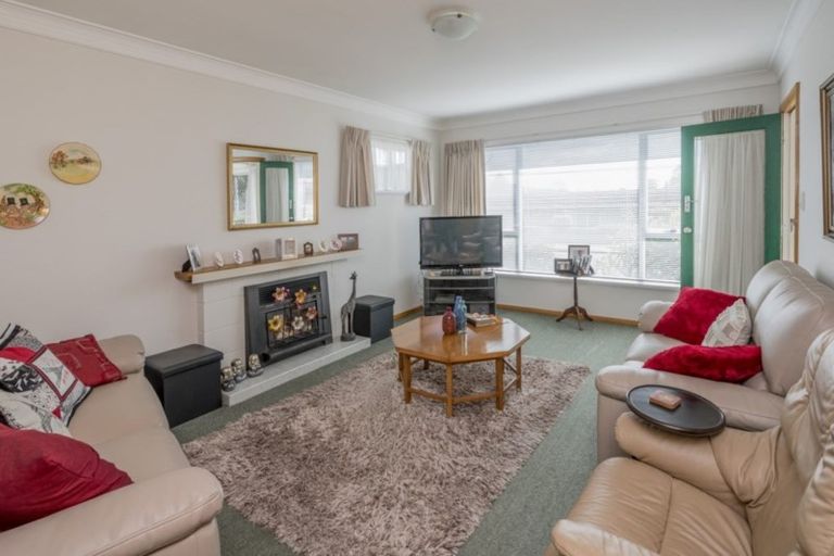 Photo of property in 4 Chester Street, Levin, 5510