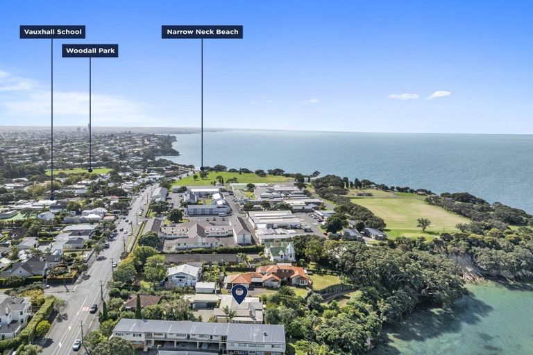 Photo of property in 120 Vauxhall Road, Narrow Neck, Auckland, 0624
