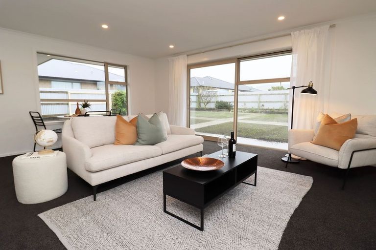 Photo of property in 16 Mcmullan Place, Oamaru North, Oamaru, 9400