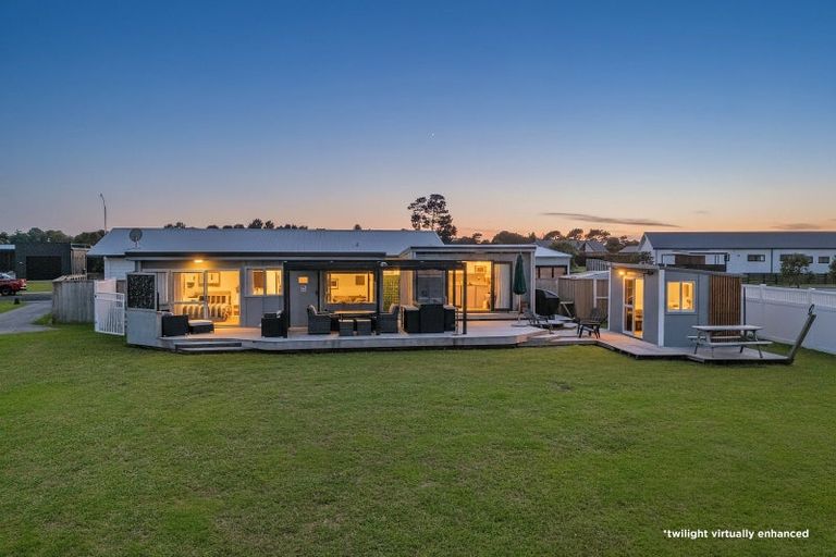 Photo of property in 154 Ngaio Drive, Matarangi, Whitianga, 3592