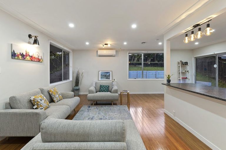 Photo of property in 23 Epping Road, Henderson, Auckland, 0610